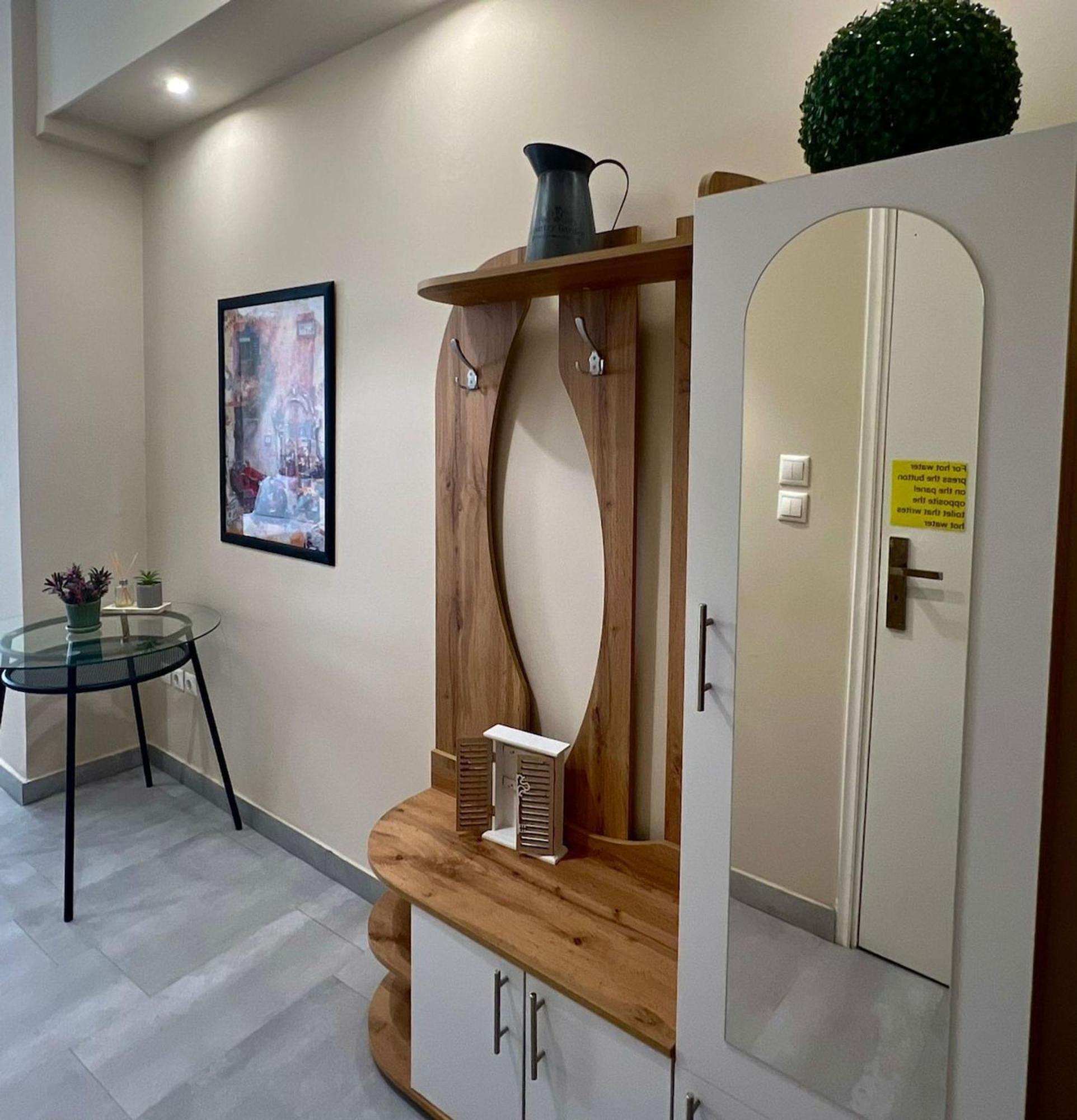 Superhost Hub #103 Plaka - Monastiraki Apartment Athens Luaran gambar
